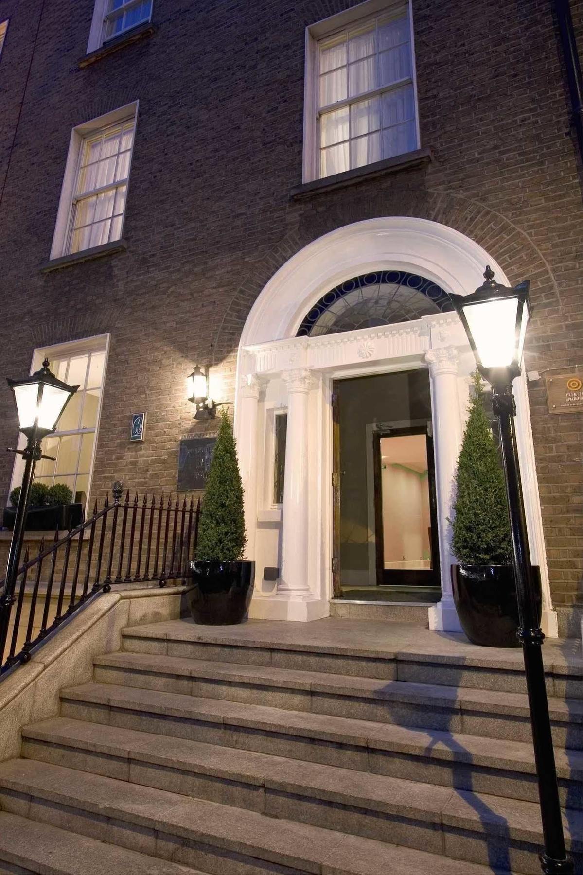 Premier Suites Dublin, Leeson Street Екстер'єр фото